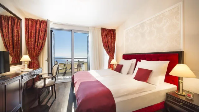 غرفة سوبيريور بإطلالة على البحر بشرفة، Hotel Kvarner 4/7