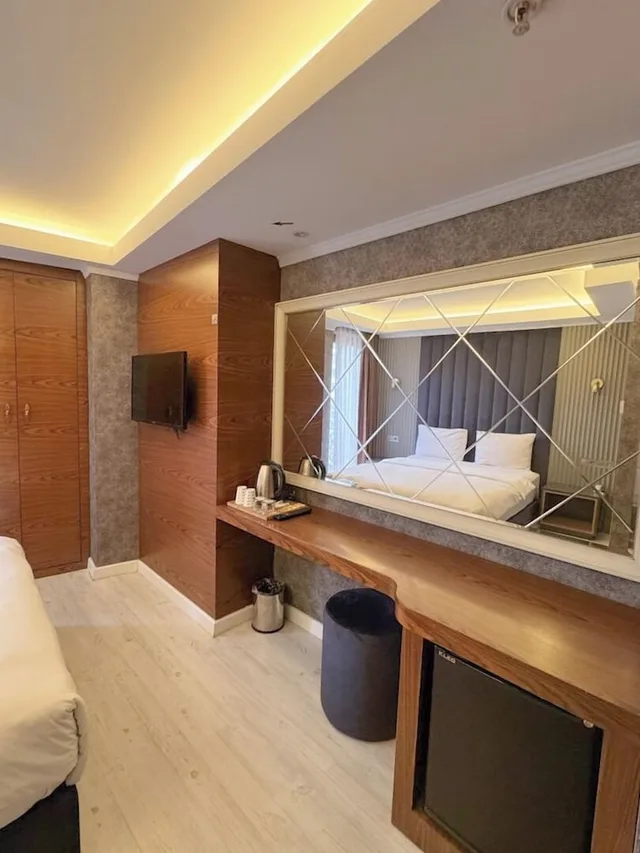 غرفة كومفورت بسرير مزدوج بإطلالة على المدينة بشرفة، Sultan City Hotel 4/7