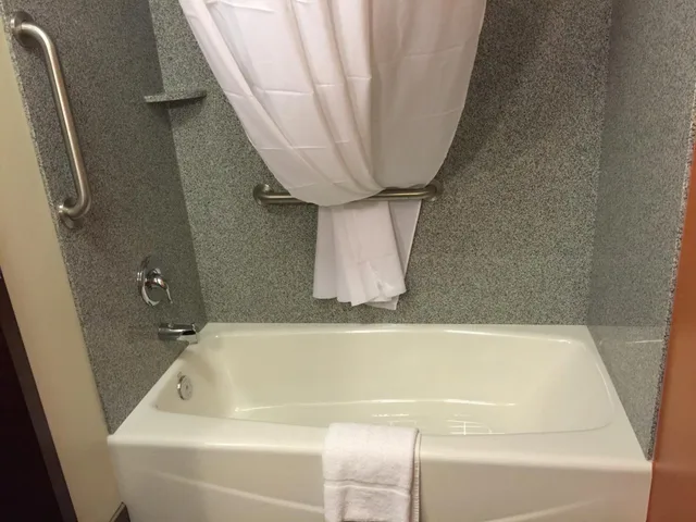 غرفة بسريرين كوين مع أريكة، Sleep Inn & Suites Page at Lake Powell 10/10