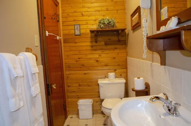 جناح بسرير كينج، Crandell Mountain Lodge 5/5