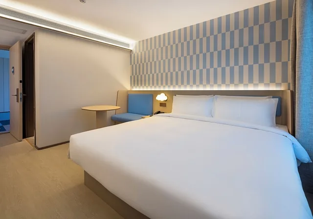غرفة قياسية بسرير مزدوج، Sunland Hotel 3/10