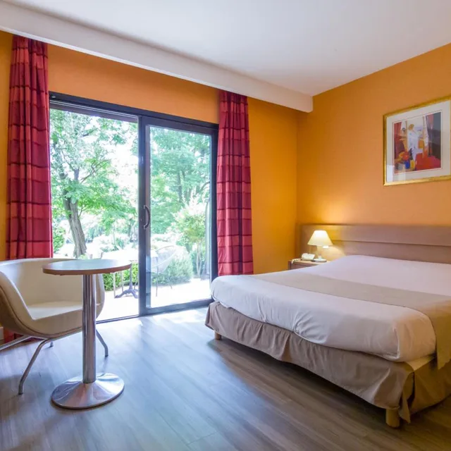 غرفة بريفيليج بسرير مزدوج، CHEZ WALTER 1/10