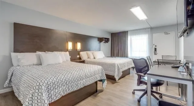 غرفة بسريرين كوين بمطبخ صغير، Envi Boutique Hotel 3/10