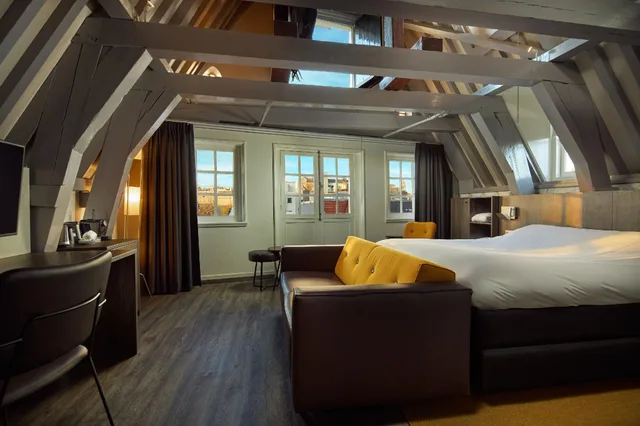 Monumental, Suite, King Bed، Inntel Hotels Amsterdam Centre 1/1
