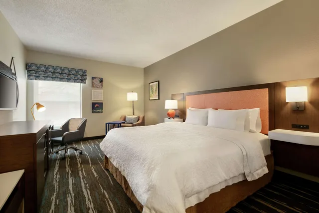 Room, Double Bed, Hampton Inn Binghamton/Johnson City 1/3