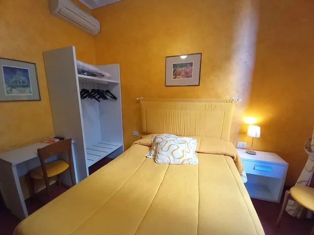غرفة كومفورت مفردة بحمام خاص، Tourist House 1/10