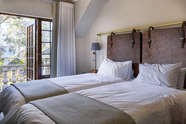 غرفة قياسية بسريرين منفصلين، Portland Manor 1/9