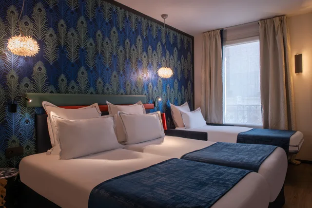 غرفة قياسية ثلاثية، Hotel Yllen Eiffel 6/8