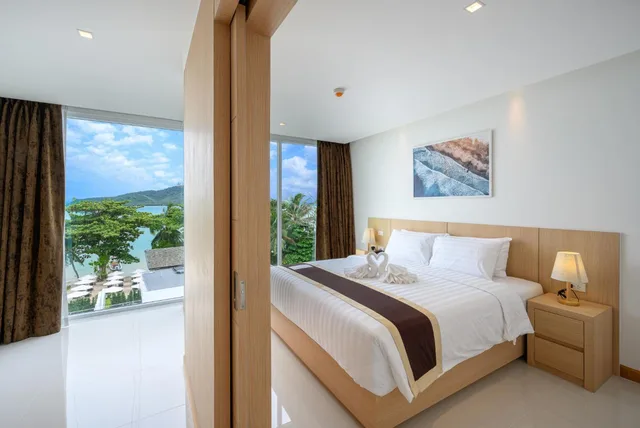 Two Bedroom Suite Pool Access، The Beachfront Hotel Phuket 4/10