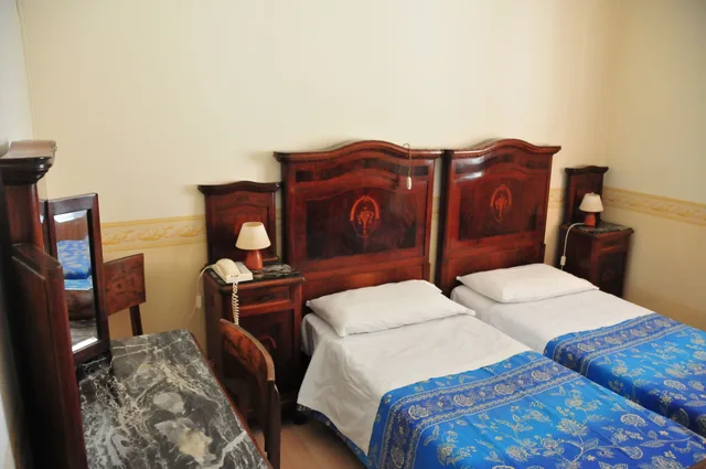 غرفة كلاسيكية بسريرين منفصلين بحمام خاص، Locanda Sant'anna 5/5