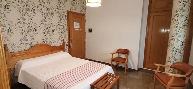 غرفة بسرير مزدوج، CORONA DE ATARFE 6/10