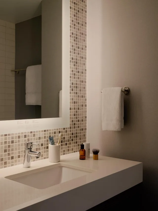 غرفة قياسية بسريرين مزدوجين، The Cloud One New York-Downtown, by the Motel One Group 5/6
