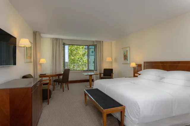 Executive, King Bed, Sheraton Carlton Hotel Nuernberg 1/7