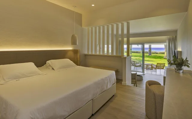 Beach, Suite, Bungalow، Nissi Beach Resort 1/2