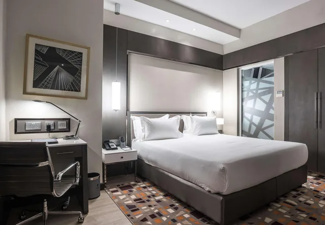 جناح جونيور، Best Western Premier Westlands 1/3