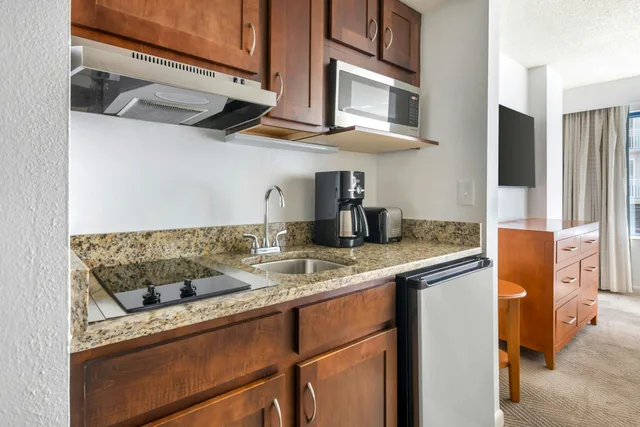 استوديو بسرير كوين بإطلالة جزئية على البحر، Hilton Vacation Club Daytona Beach Regency 4/5