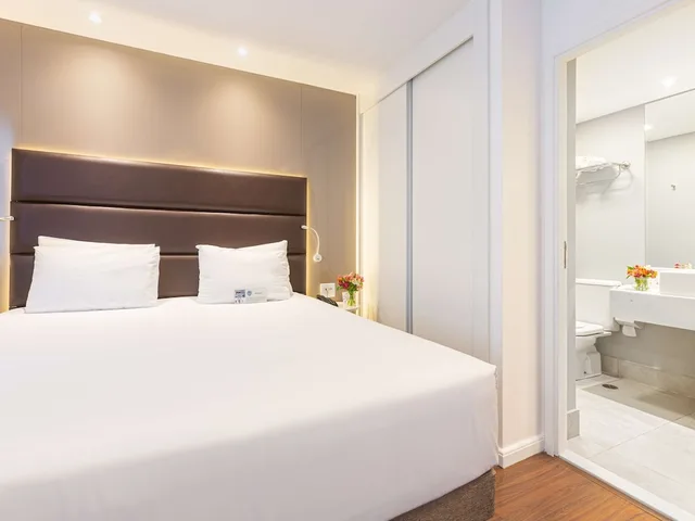 جناح جونيور بسريرين منفصلين بإطلالة على المدينة مع أريكة، Mercure Sao Paulo Vila Olimpia 1/10