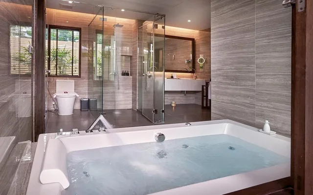 فيلا بمسبح خاص، Khanom Beach Resort and Spa 3/3