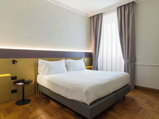 Studio, Villa Del Bosco And Vdb Next Hotel And Event Living 2/4