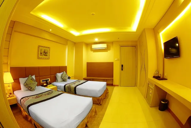 Superior, Queen Bed, No Window، Holiday One Hotel 2/6
