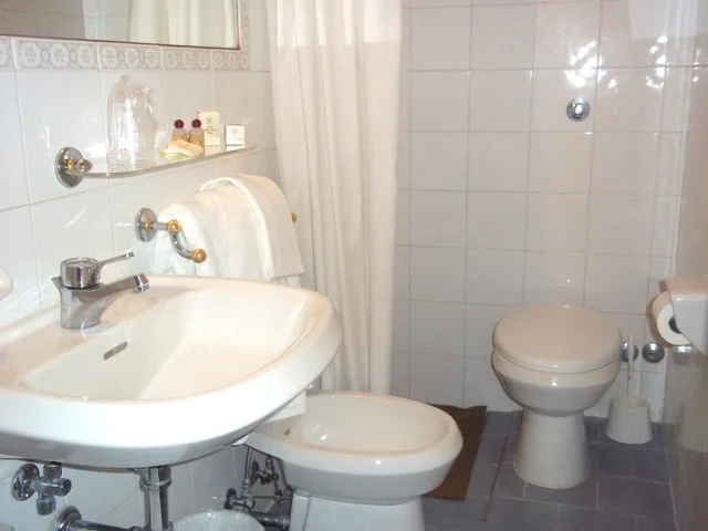 غرفة رباعية بسرير مزدوج وسريرين منفصلين، Palazzo Vecchio Hotel 8/10