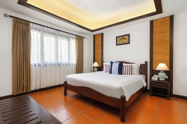 Family Suite, Double and Twin Beds, Rimping Village 4/10