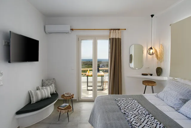 جناح استوديو عائلي بسرير كوين وسريرين كوين بإطلالة على البحر، Naxos Earth Suites 1/3