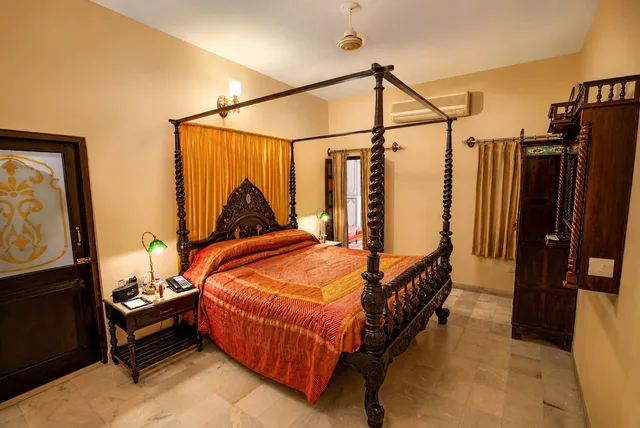 جناح ملكي بسرير كينج، SHAHPURA HOUSE 1/6
