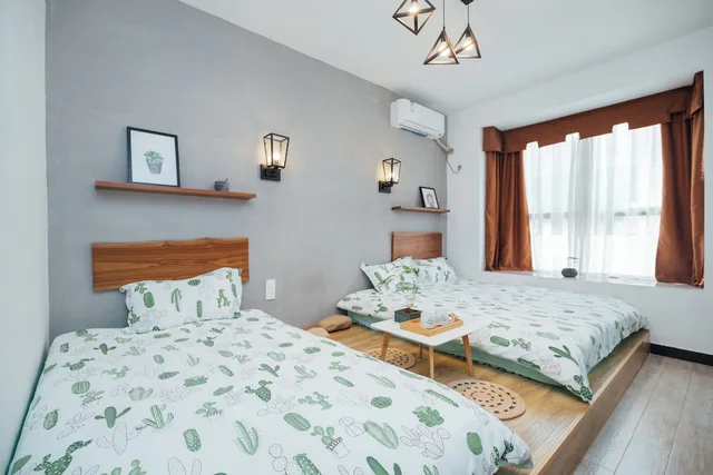 غرفة عائلية بسرير كوين وسرير فردي، Zhang Jiajie Zhijue Art Hotel 1/6