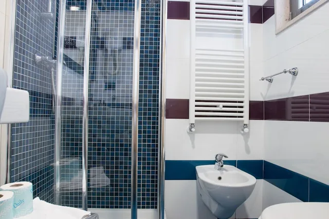 غرفة قياسية بسرير مزدوج، Belvedere Torre Dell Orso Hotel 5/6