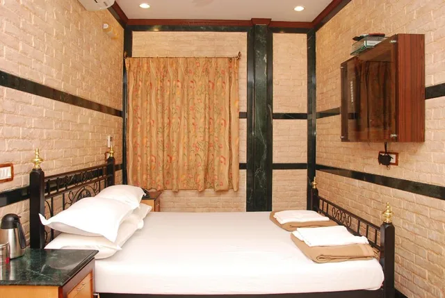 غرفة أساسية بسرير مزدوج، Hotel Hira 1/2
