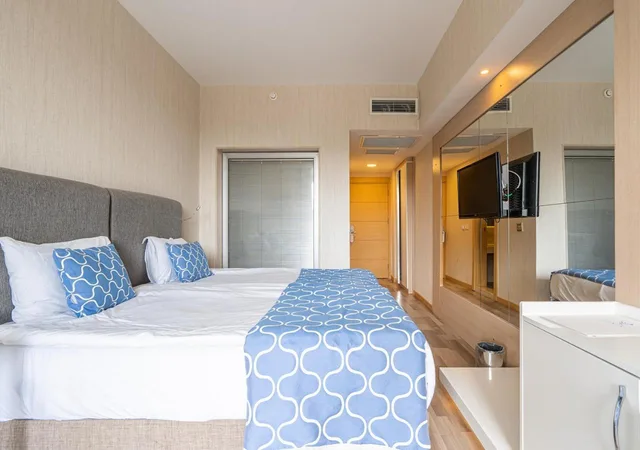 غرفة بإطلالة على البحر في المبنى الرئيسي، Amara Comfort Resort 1/2