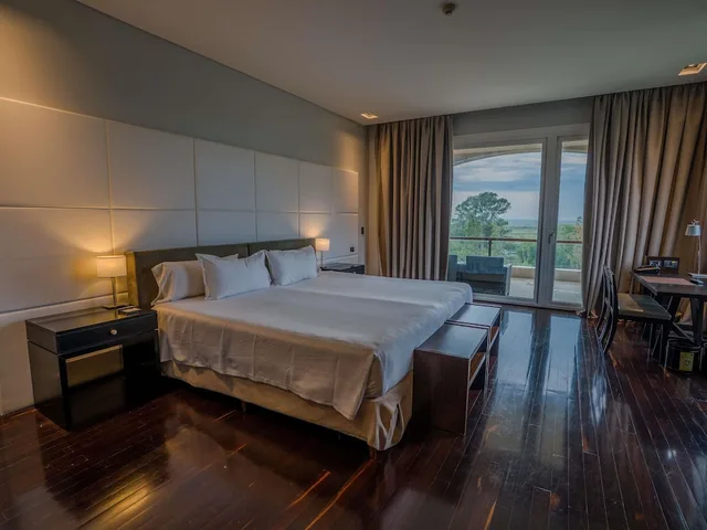 Superior, King Bed, Sofitel La Reserva Cardales 3/10