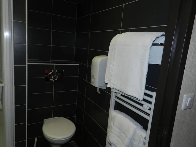 غرفة كومفورت بسرير مزدوج، Gloria & Avenue Hotel 5/5