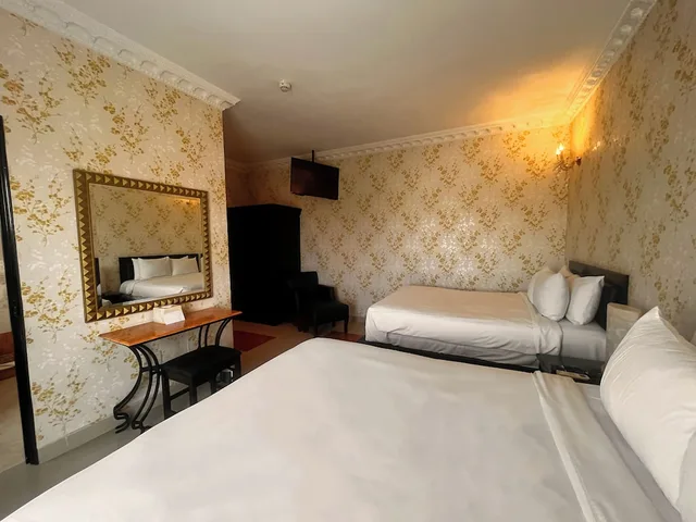 جناح بسريرين كوين بحوض استحمام، Hotel Palacio Maya 4/10