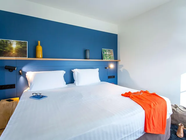 غرفة بسرير مزدوج بشرفة، Hotel Mercure Chantilly Resort & Conventions 1/4
