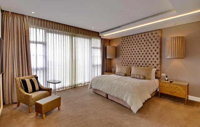 بنتهاوس رئاسي، The Houghton Hotel Spa Wellness and Golf 1/6