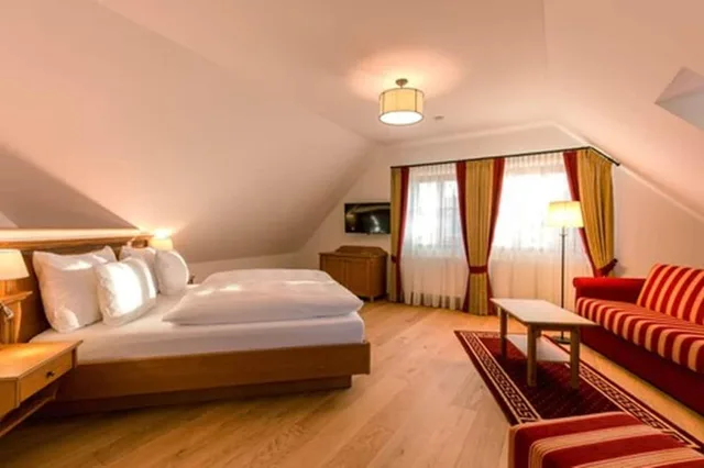 جناح جونيور بسرير كينج بغرفة نوم واحدة، Hotel & Gaststätte Zum Erdinger Weissbräu 1/1