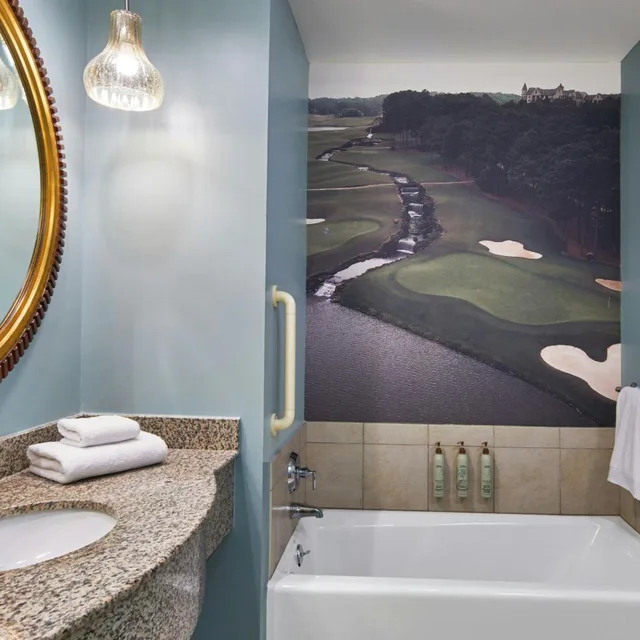 Room, 2 Queen Beds, Resort View, Balcony، Renaissance Birmingham Ross Bridge Golf Resort And Spa 17/18