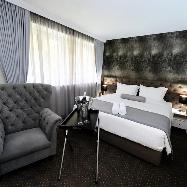 غرفة سوبيريور بسرير كينج، Alexander Square Boutique Hotel 5/10