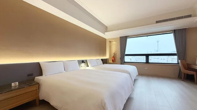 غرفة بريميير عائلية بسريرين مزدوجين، Justwin Grand Hotel 1/1