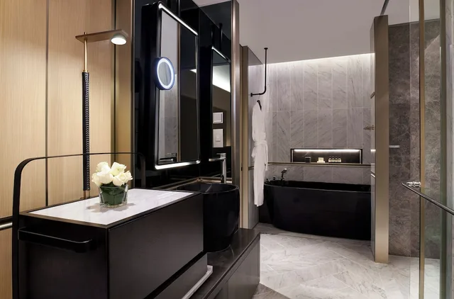 Hollywood, Fairmont, King Bed، Fairmont Ambassador Seoul 7/8