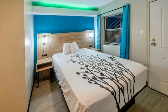 غرفة بسرير كينج، Exclusivo Inn by OYO Grand Prairie, TX 1/5