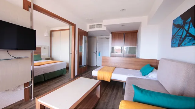 جناح بإطلالة على المسبح، Sandos Benidorm Suites 1/1