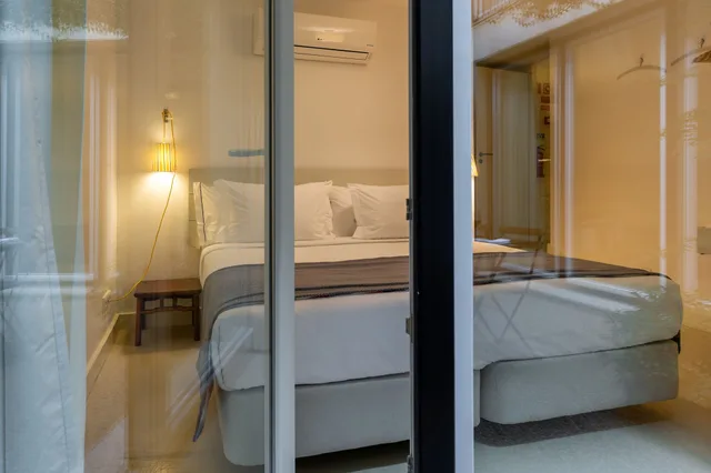 جناح بريميوم بسرير كوين وسرير بطابقين بإطلالة على الحديقة، My Suite Lisbon 1/1