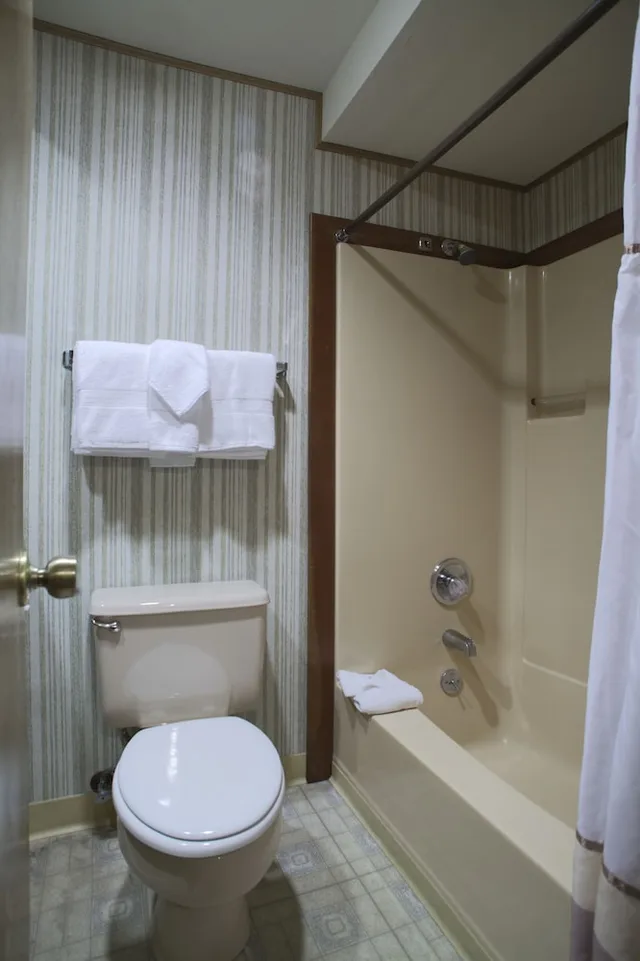 غرفة بسرير كينج في الملحق، Hi Tide Oceanfront Inn 3/4