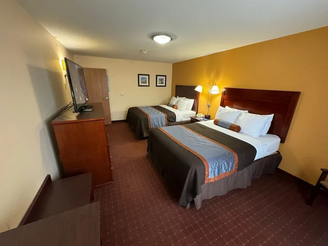 غرفة بسريرين كوين، Americas Best Value Inn St. Robert 3/10