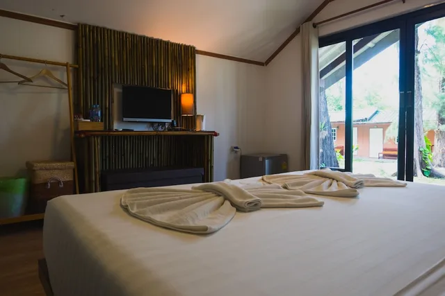 Sea Breeze, Double Bed، Salisa Resort 2/10