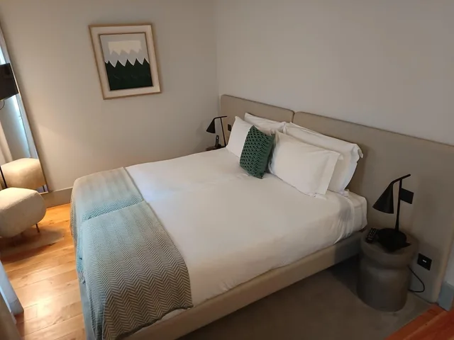 غرفة بسريرين منفصلين بإطلالة على المدينة، Casa Zogbi 6/10