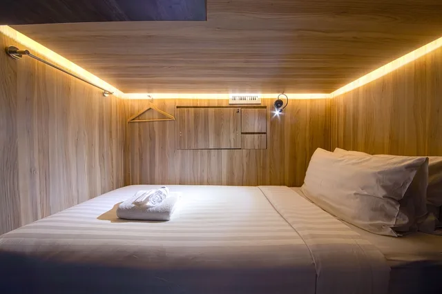 Capsule, Single, Bunk Bed، CUBE BOUTIQUE CAPSULE HOTEL 1/2